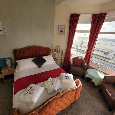Crystals On The Prom Hotel Blackpool Buitenkant foto
